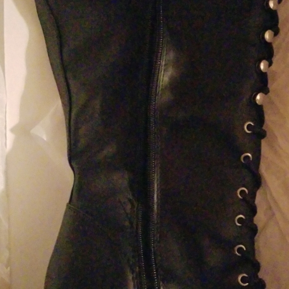 Very Chic High Heel Fashion Boots - Picture 7 of 7